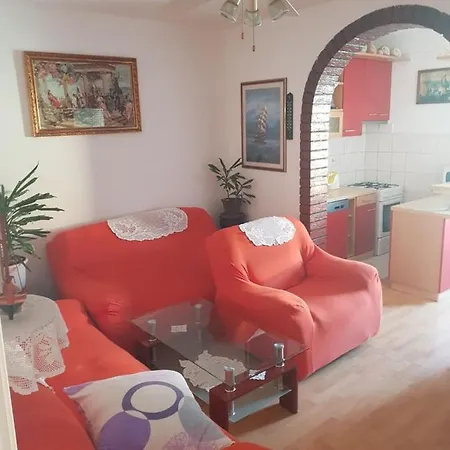 Apartments Zoran Rogoznica (Sibenik-Knin)